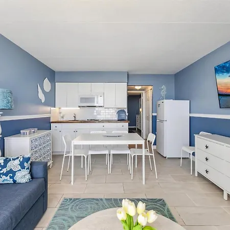 6201 Ocean Ave, Unit 514 - The Nassau Inn